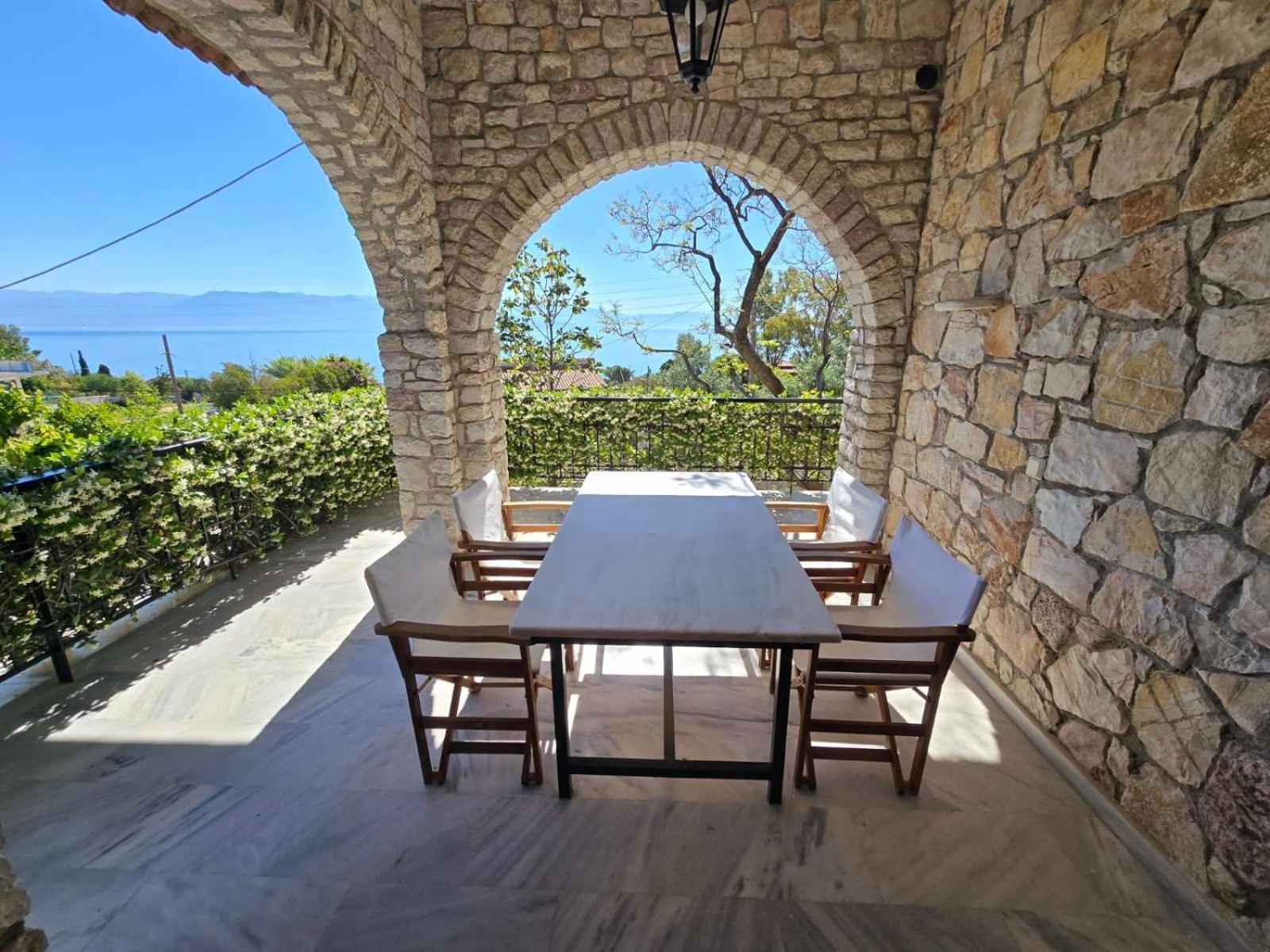Villa Petra Kalamaki  Pokoj fotografie