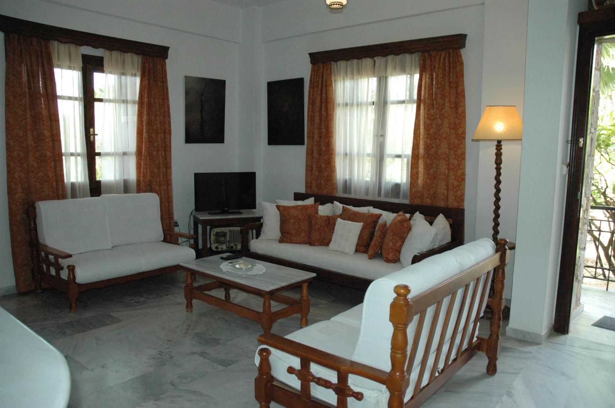 Villa Petra Kalamaki  Exteriér fotografie