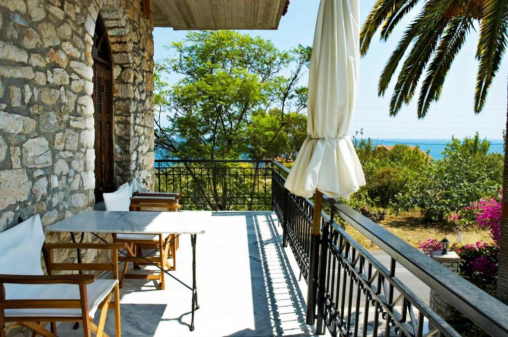Villa Petra Kalamaki  Pokoj fotografie